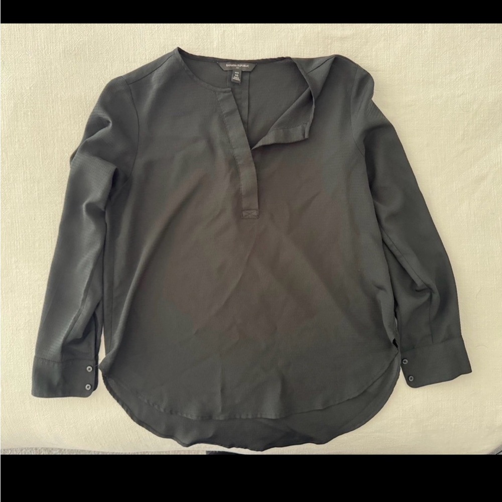 Banana Republic Petite Black Blouse